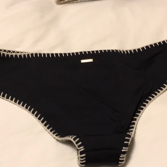 Victoria’s Secret Bikini (New without tags) - Picture 7 of 12